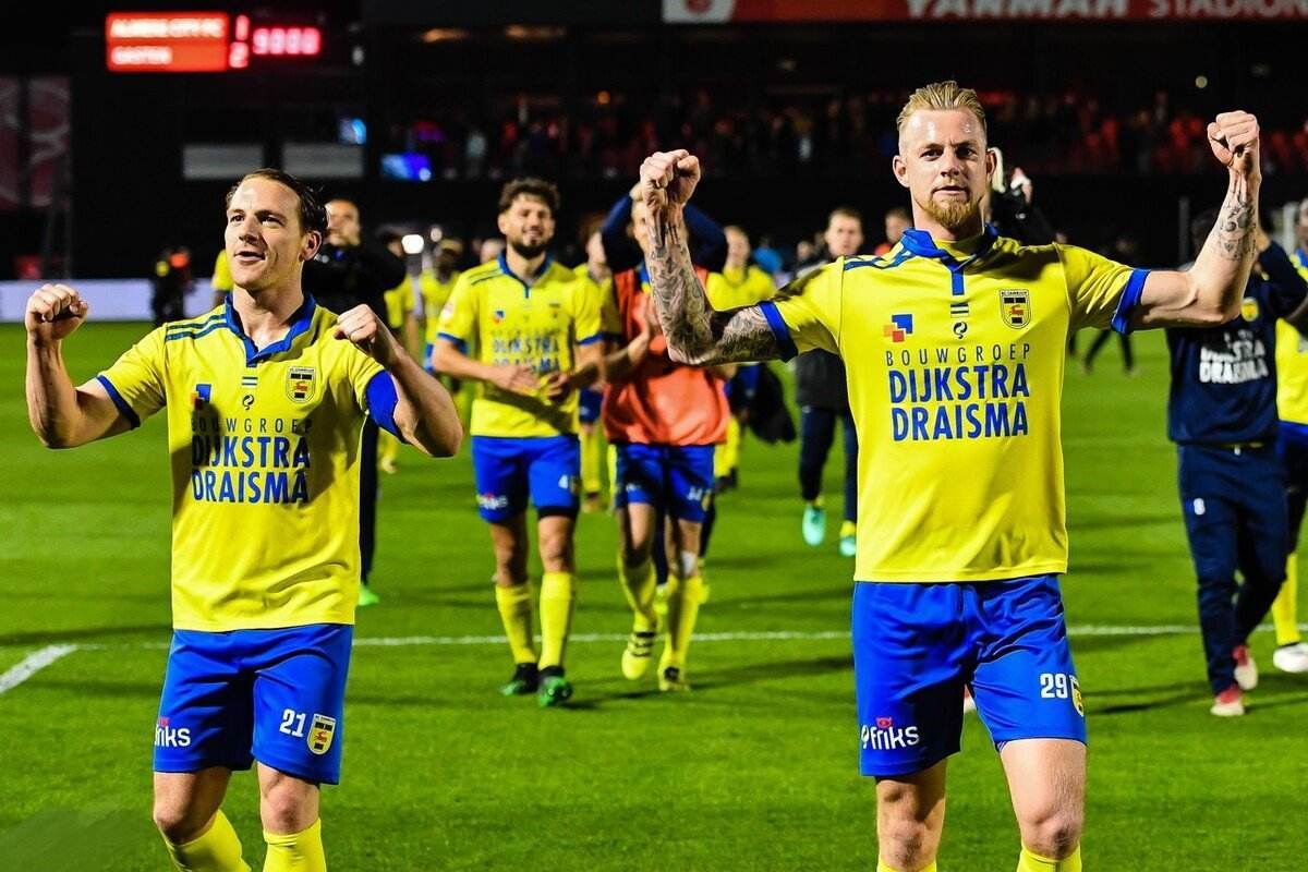 利情况下依 利情况下依